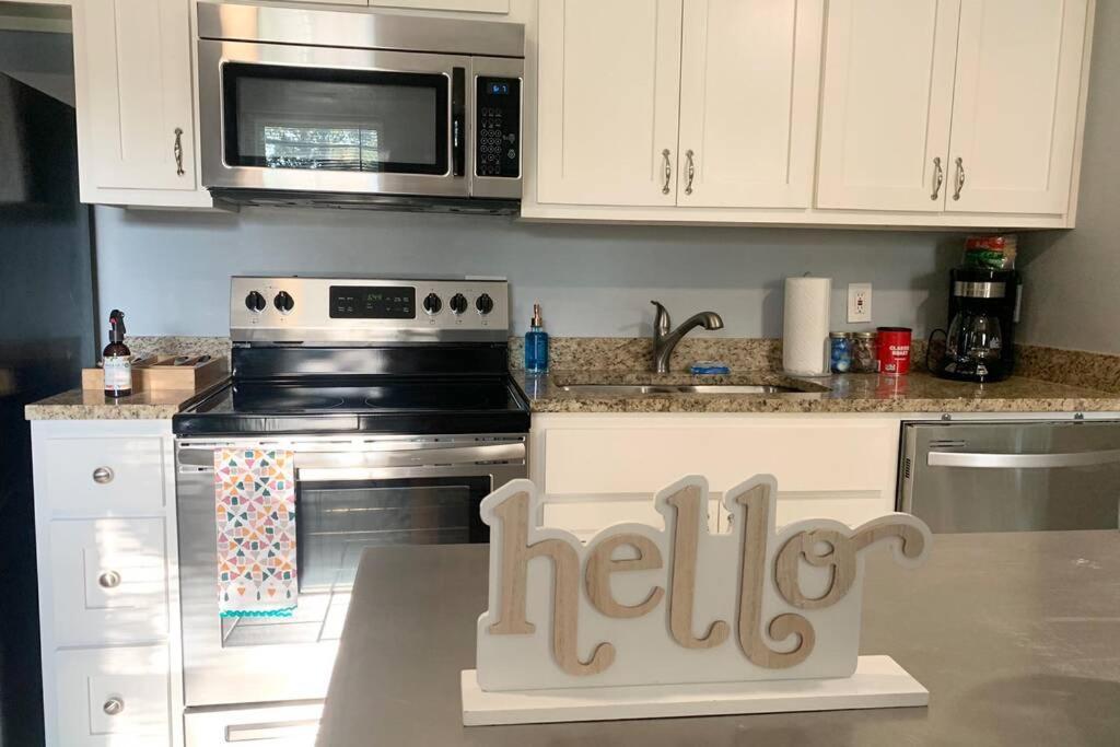 **Min Frm Dwntwn Fort Worth*Modern*Cozy*Townhome** Kültér fotó